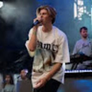 Meet your Posher, Stella